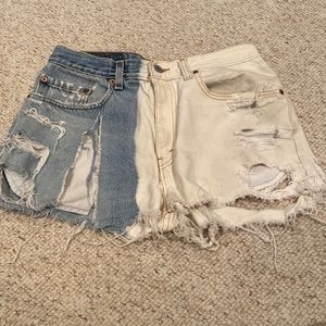 Levi Shorts